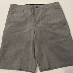 Men’s size 28 Valcom shorts. Likely never worn.